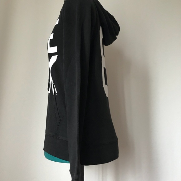 SOLDBlack and white LOVE PINK VS HOODIE SZ S - Picture 4 of 6